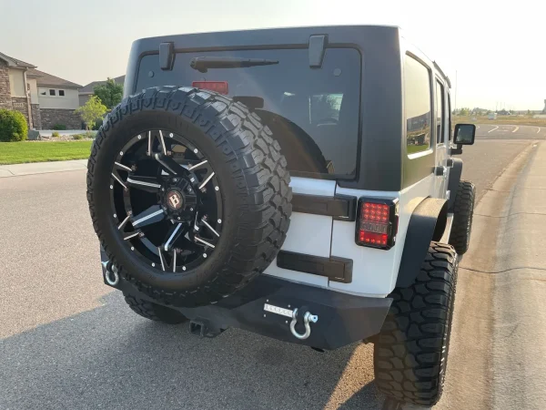 2011 Jeep Wrangler Unlimited Rubicon - Image 25