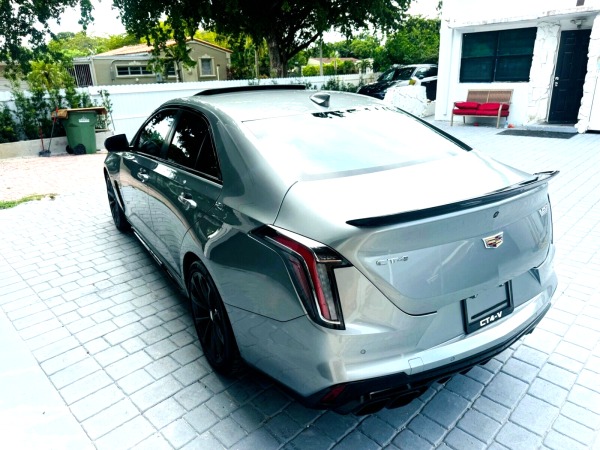 2023 Cadillac CT4-V BLACKWING - Image 17