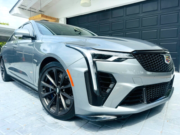 2023 Cadillac CT4-V BLACKWING - Image 3