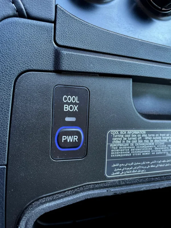 2019 Lexus LX570 Three-Row - Image 16