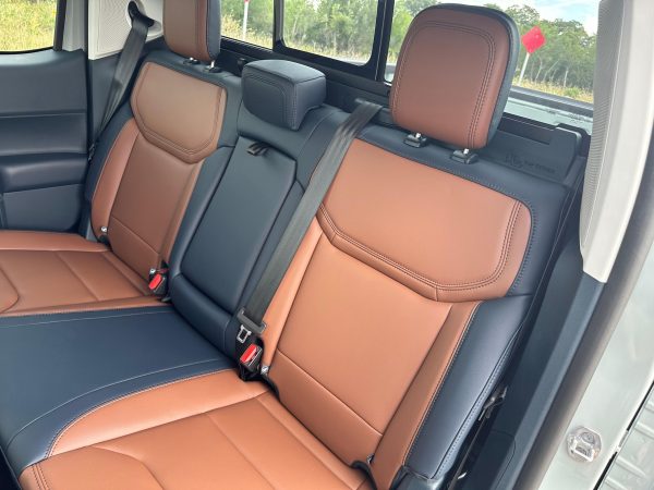 2023 Ford Maverick Lariat Luxury Package - Image 13
