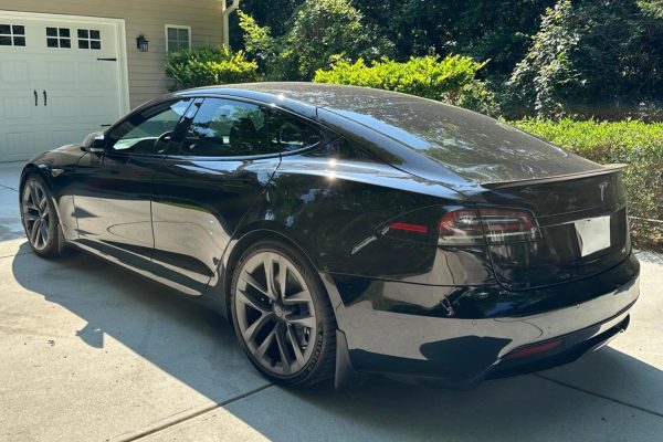 2022 Tesla Model S Dual-Motor AWD - Image 38