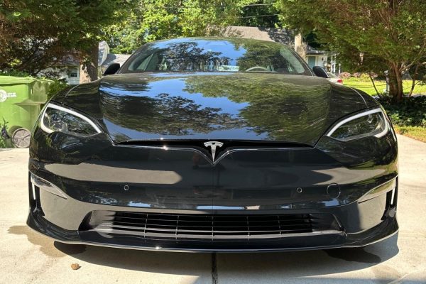 2022 Tesla Model S Dual-Motor AWD - Image 44