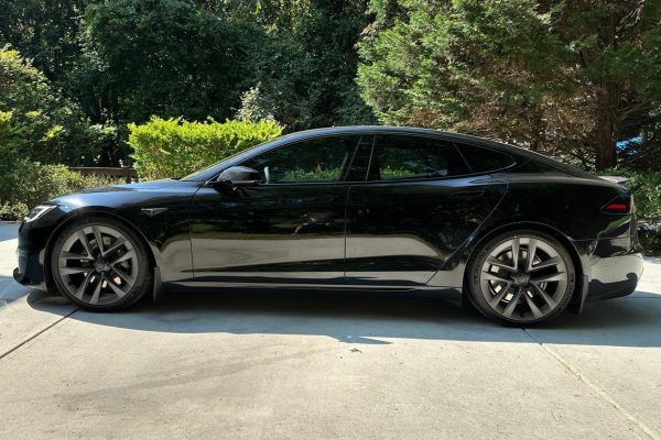 2022 Tesla Model S Dual-Motor AWD - Image 52