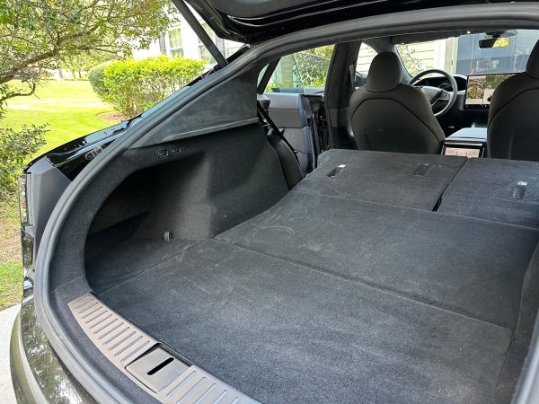 2022 Tesla Model S Dual-Motor AWD - Image 18