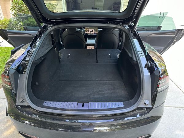 2022 Tesla Model S Dual-Motor AWD - Image 28
