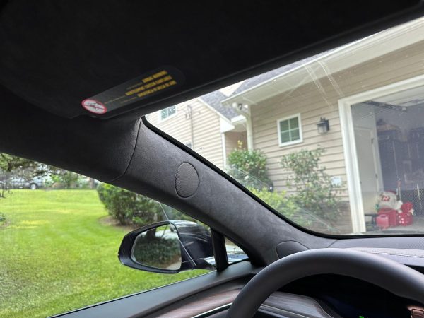 2022 Tesla Model S Dual-Motor AWD - Image 30