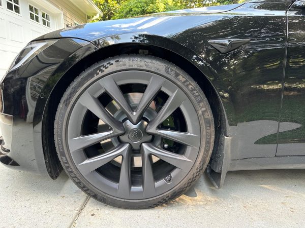 2022 Tesla Model S Dual-Motor AWD - Image 47