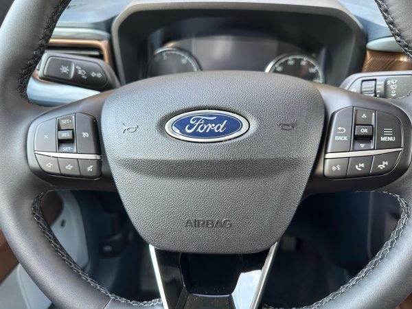 2023 Ford Maverick Lariat Luxury Package - Image 26