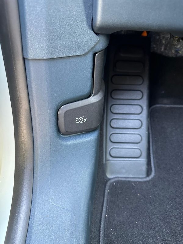 2023 Ford Maverick Lariat Luxury Package - Image 38