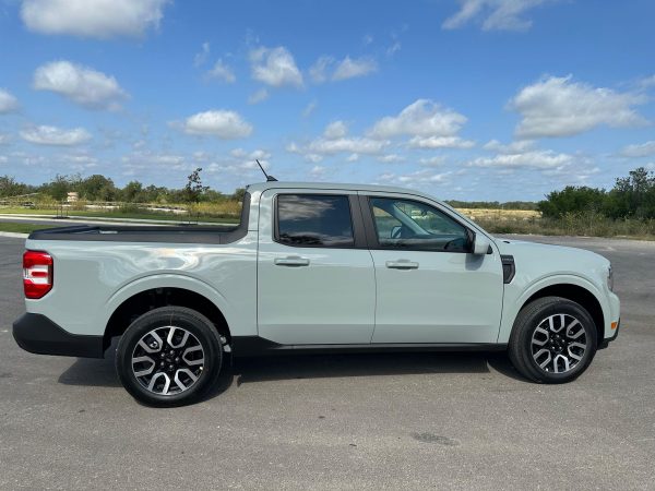 2023 Ford Maverick Lariat Luxury Package - Image 72