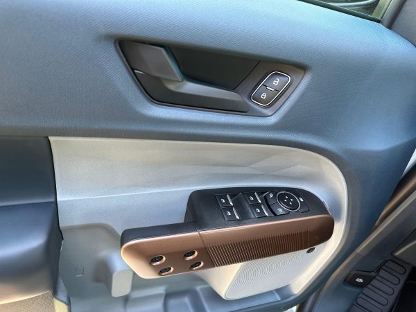 2023 Ford Maverick Lariat Luxury Package - Image 110