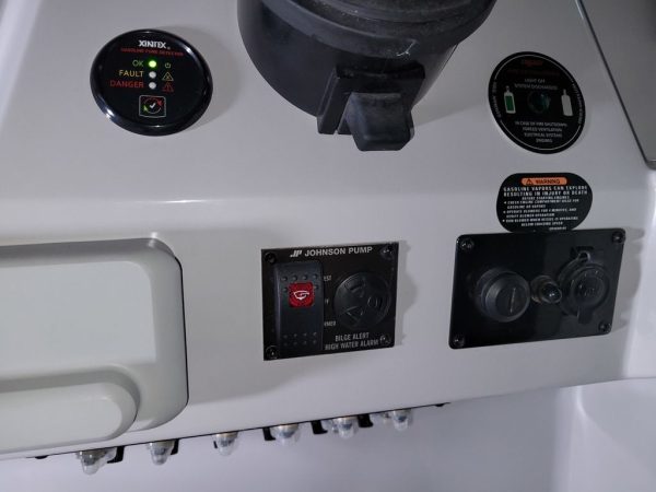 2020 Regal 28 Express - Image 14