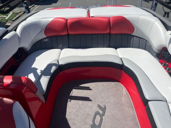 2016 MB Tomcat 22' - Image 14