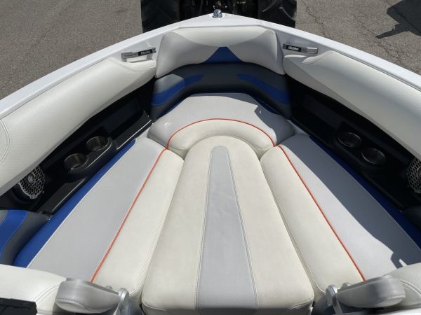 2016 Malibu Boats 23 LSV - Image 19