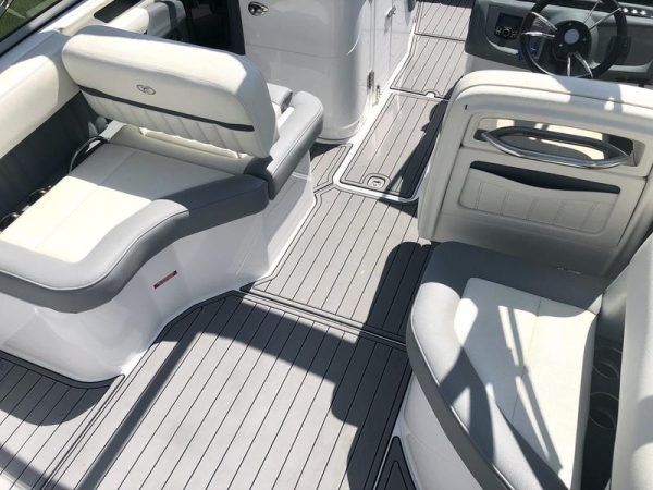 2018 Cobalt Boats 25SC - Image 40