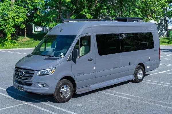 2021 Coachmen Galleria 24T - Image 45