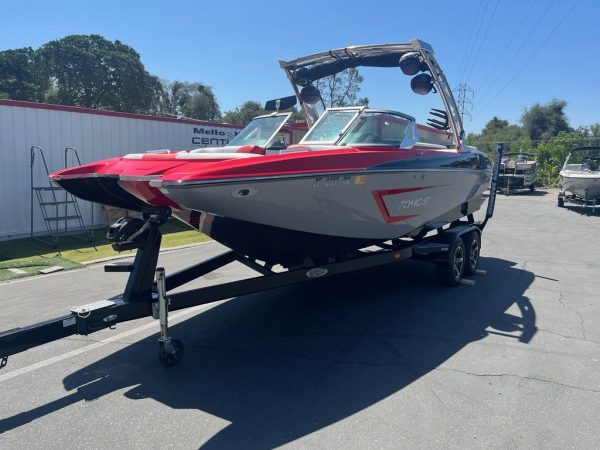 2016 MB Tomcat 22' - Image 25