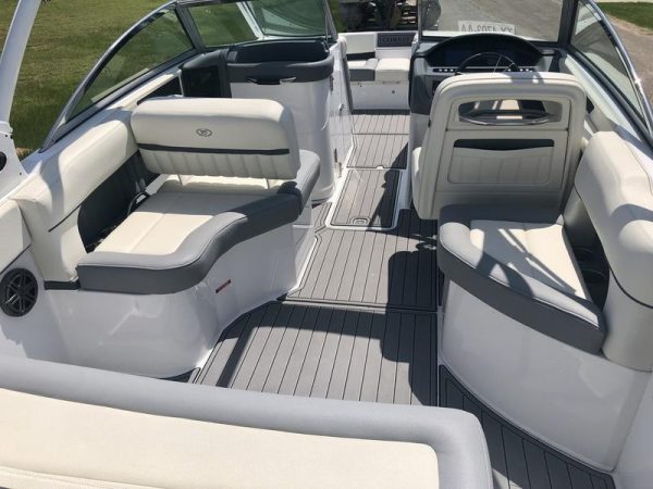 2018 Cobalt Boats 25SC - Image 48