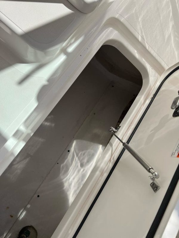2018 Pursuit DC 265 - Image 46