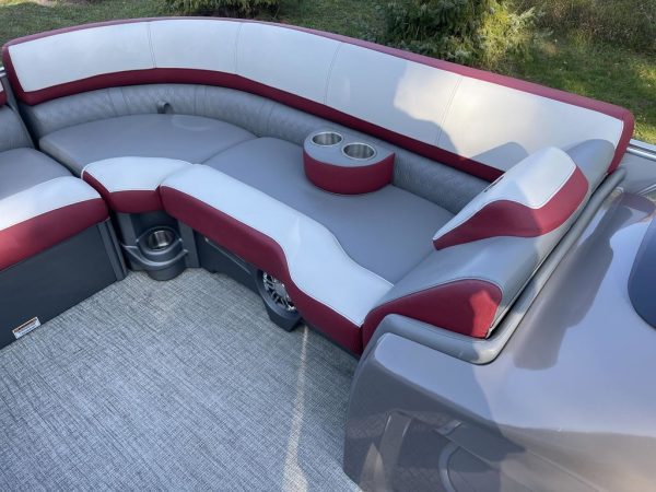 2021 Tahoe Pontoons Cascade Quad Lounger 25' - Image 4