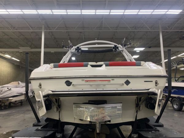 2020 Malibu Boats 21 VLX - Image 6