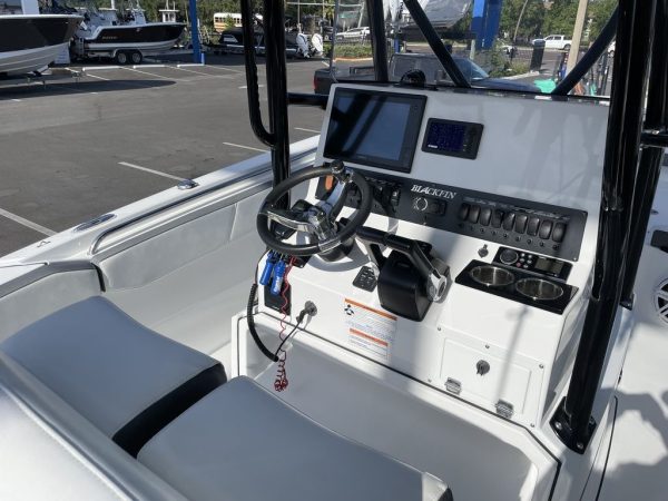 2018 Blackfin 242CC - Image 7