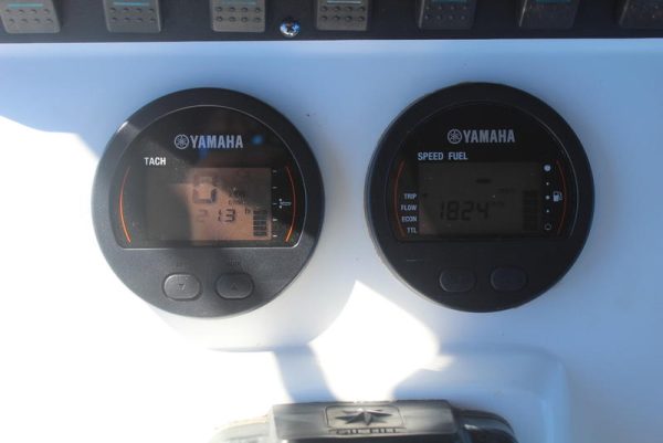 2016 Sea Hunt RZR 22 - Image 69