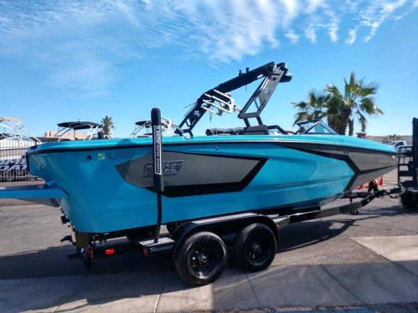 2022 Heyday Wake Boats WTSurf