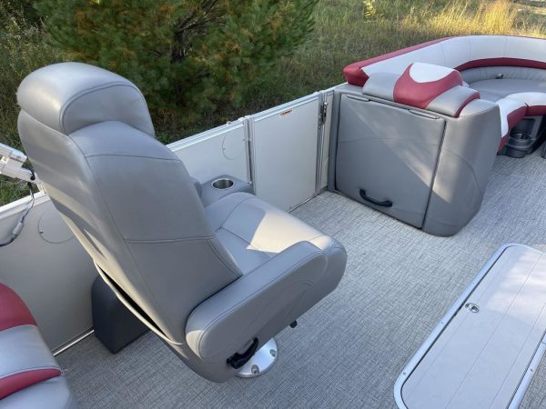 2021 Tahoe Pontoons Cascade Quad Lounger 25' - Image 7