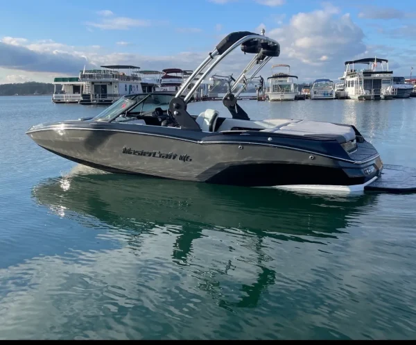 2020 MasterCraft NXT 20