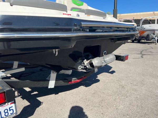 2017 Chaparral 223 Vortex VRX - Image 13