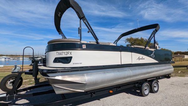 2020 Avalon Catalina Texas Edition Rear Fish 23' - Image 17