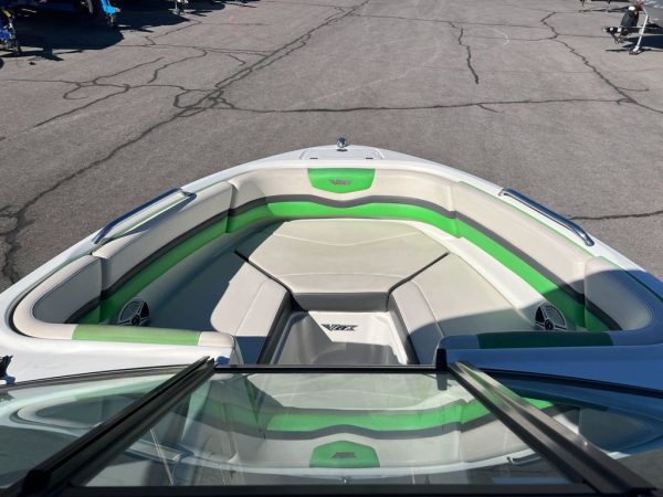 2017 Chaparral 223 Vortex VRX - Image 28