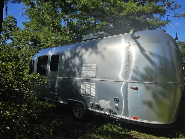 2019 Airstream Bambi Sport 22FB - Image 40
