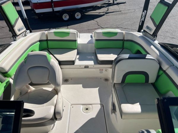 2017 Chaparral 223 Vortex VRX - Image 10