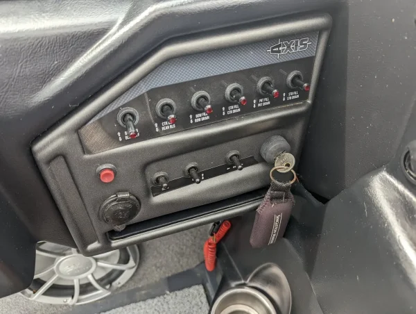 2016 Axis T23 - Image 18