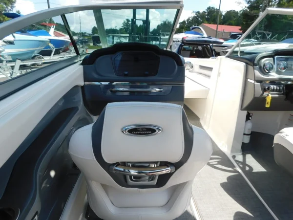 2016 Chaparral 216 SSI - Image 11