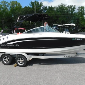 2016 Chaparral 216 SSI