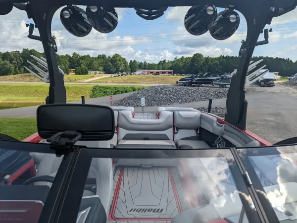 2016 Malibu  Wakesetter M235 - Image 28