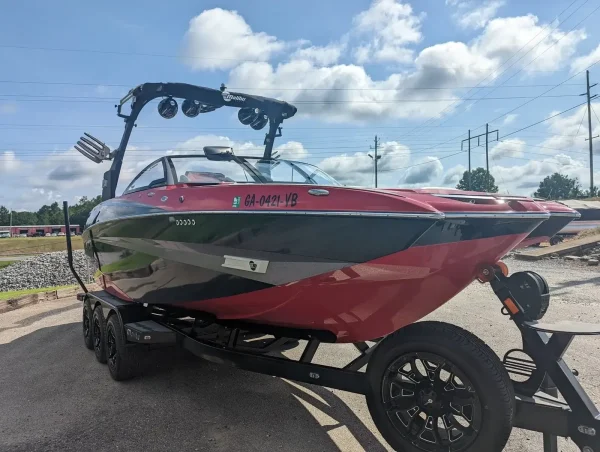 2016 Malibu  Wakesetter M235 - Image 6