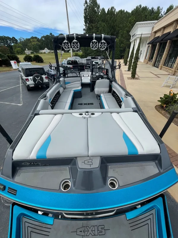 2017 Axis A24 - Image 3