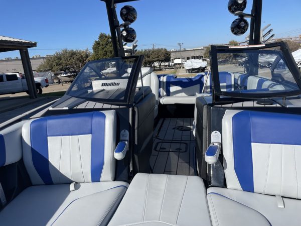 2020 Malibu Boats 23 MXZ - Image 29