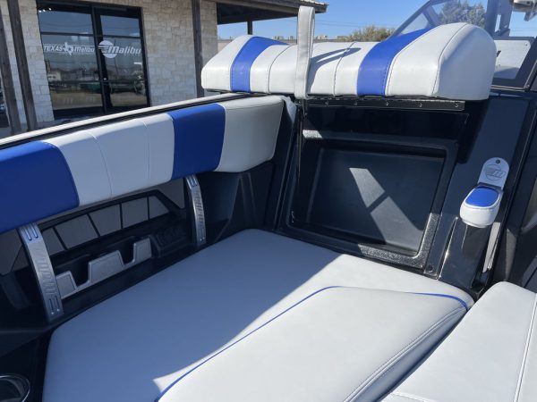 2020 Malibu Boats 23 MXZ - Image 35
