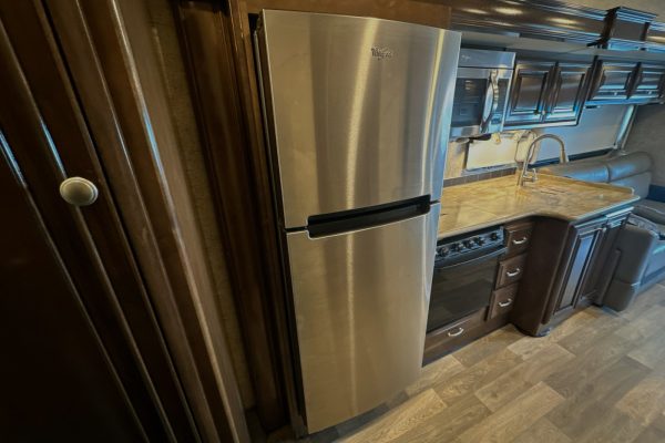 2017 Thor Motor Coach Outlaw 37BG - Image 22