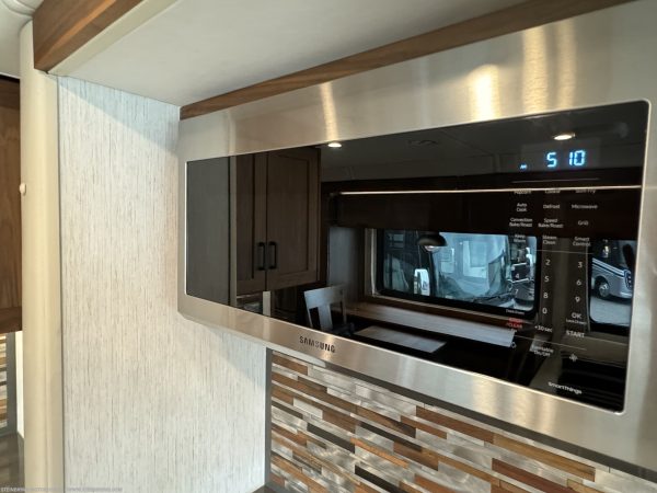 2022 WINNEBAGO JOURNEY 34N - Image 75