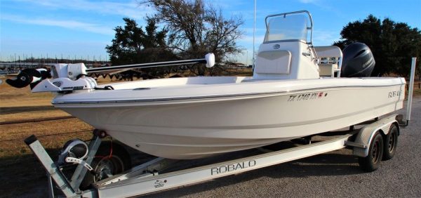 2017 Robalo 206 Cayman - Image 14