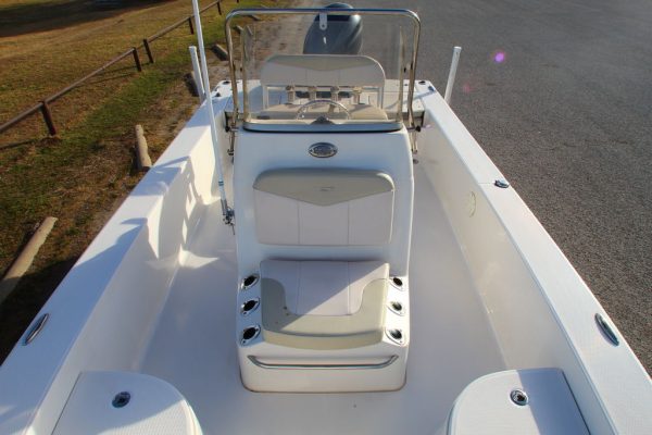 2017 Robalo 206 Cayman - Image 16