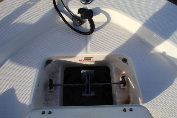 2017 Robalo 206 Cayman - Image 39