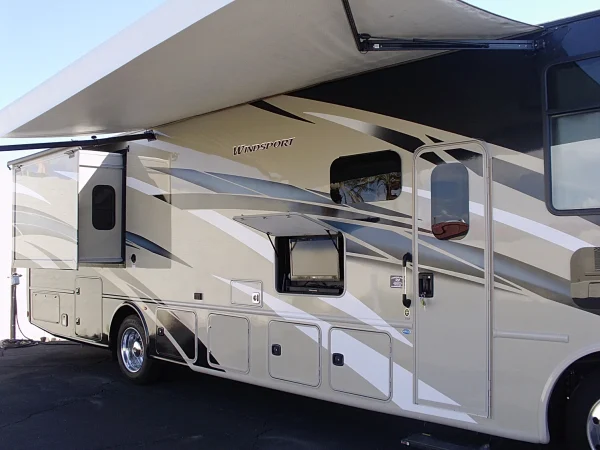 2021 Thor Windsport 35M - Image 33
